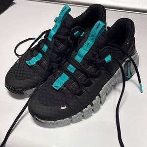 Nike Black and Teal Athletic Shoes